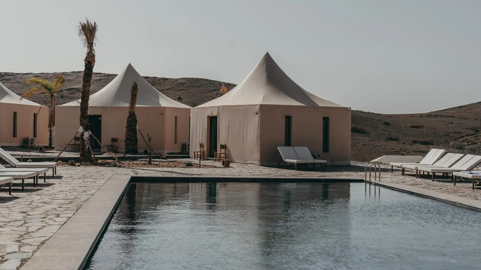Alojamento de Turismo Selvagem The White Camel Agafay Vila Marraquexe Marrocos